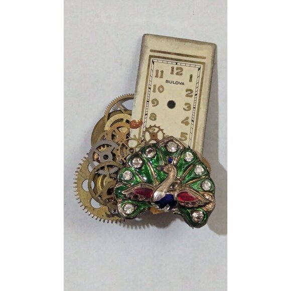 Steampunk Gear Brooch With Enamel Peacock & Crystal Accents - Picture 2 of 6